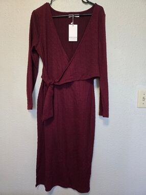 NWT Bery Love Wrap Dress Maroon Medium